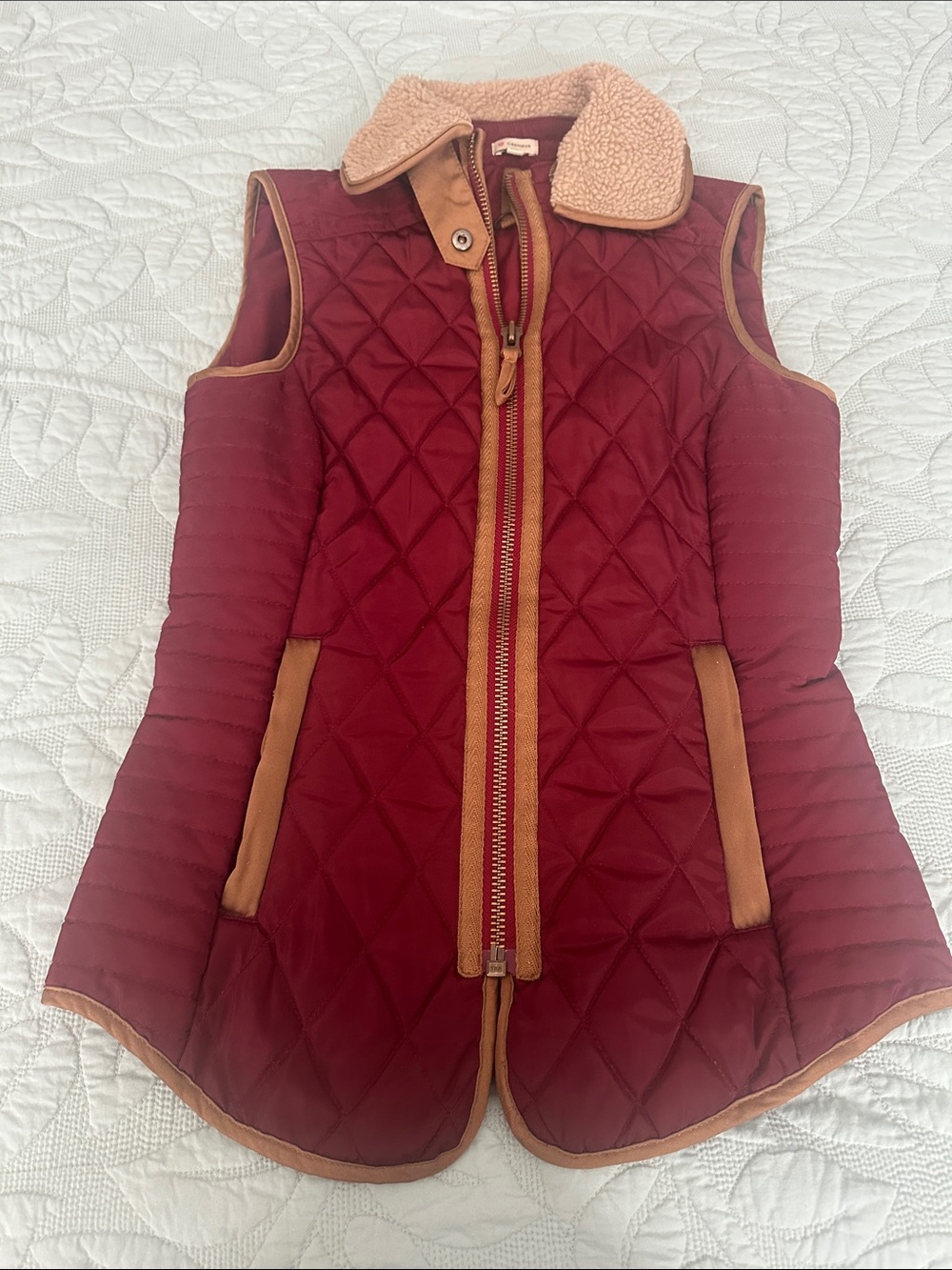 Daniel Cremieux Quilted Burgundy Vest with Tan Trim and Shearling Collar